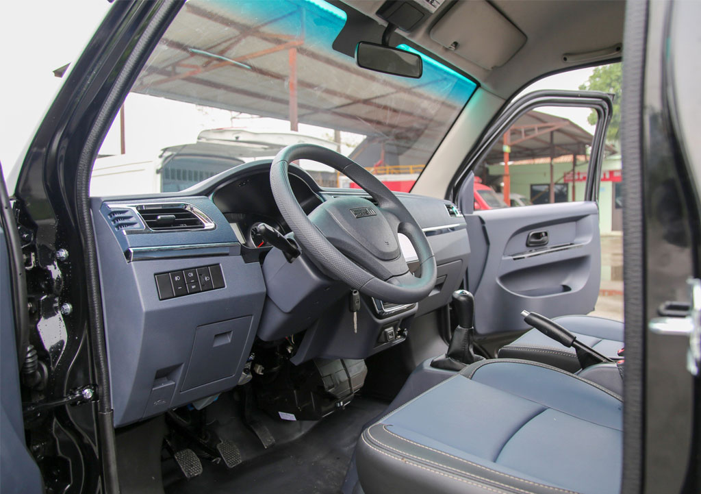 xe-tải-van-srm-x30-2(1) xe-tải-van-srm-x30-2(1)